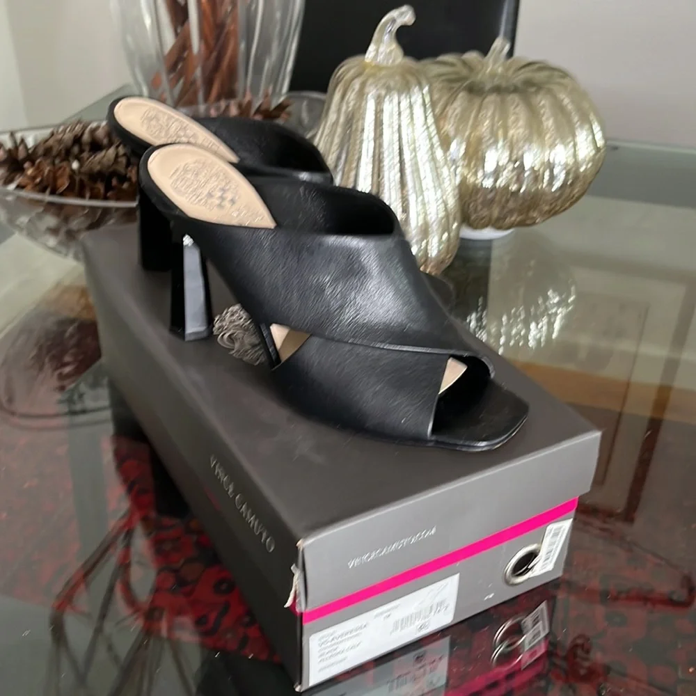 Vince Camuto black mule slides sandals shoes size 7
